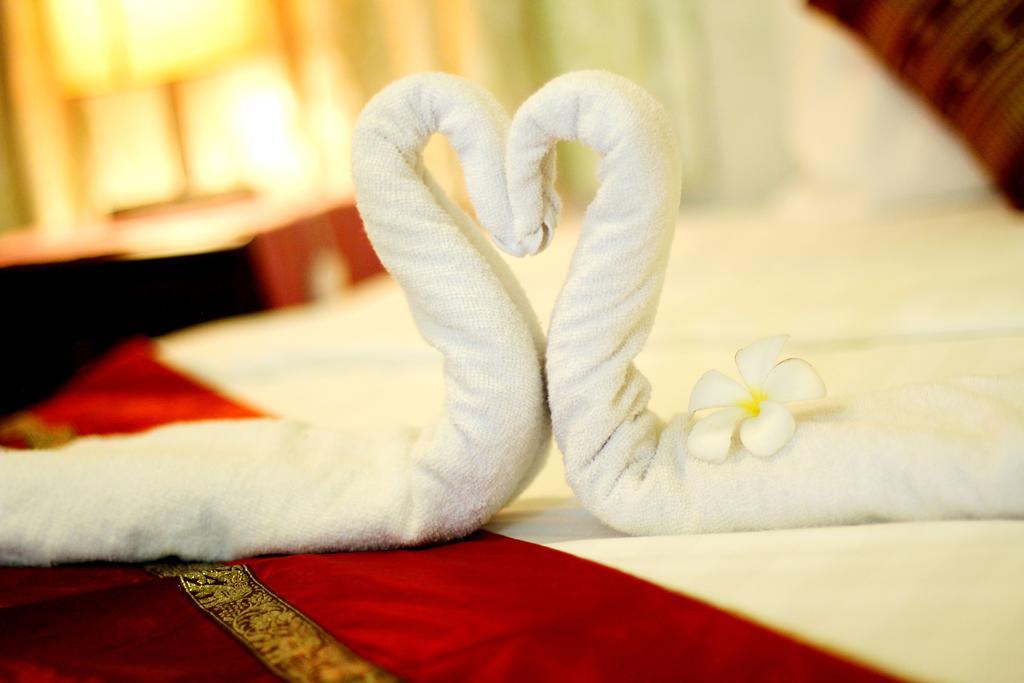 New Season Riverside Hotel Phnom Penh Ruang foto